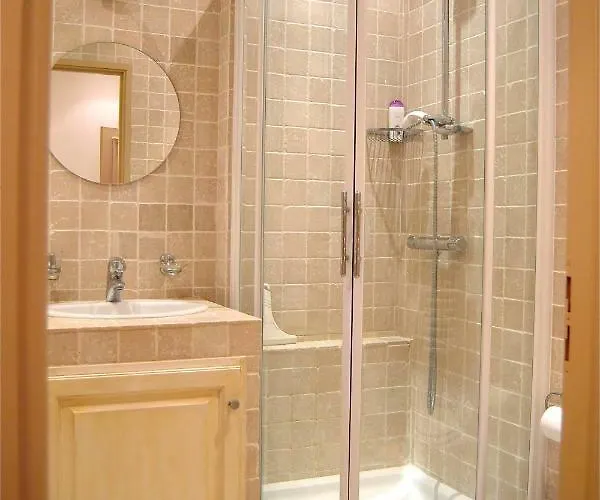 Golden Triangle 2br/2ba Cannes